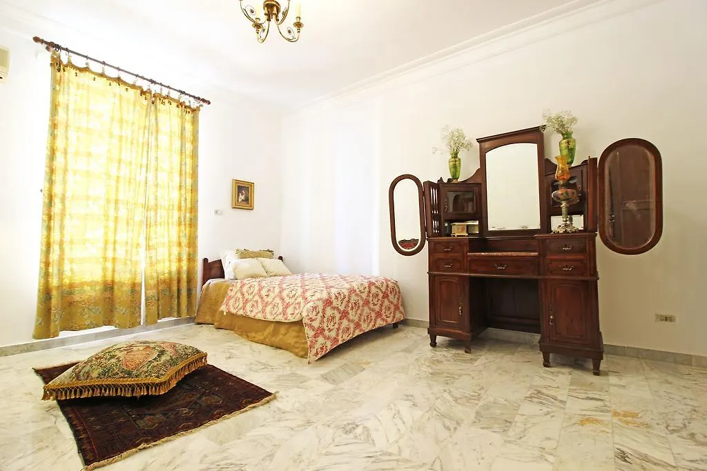Bliss Guesthouse In Bliss Hamra Beirut 0*,  Lebanon